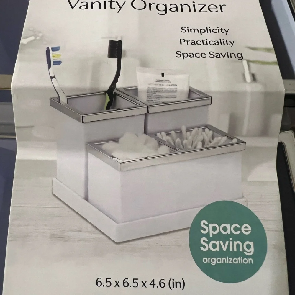 4 Piece Makeup Organizer - White